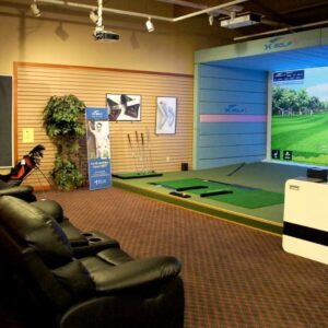 Trình mô phỏng chơi golf mini trong nhà PGM với màn hình 3D